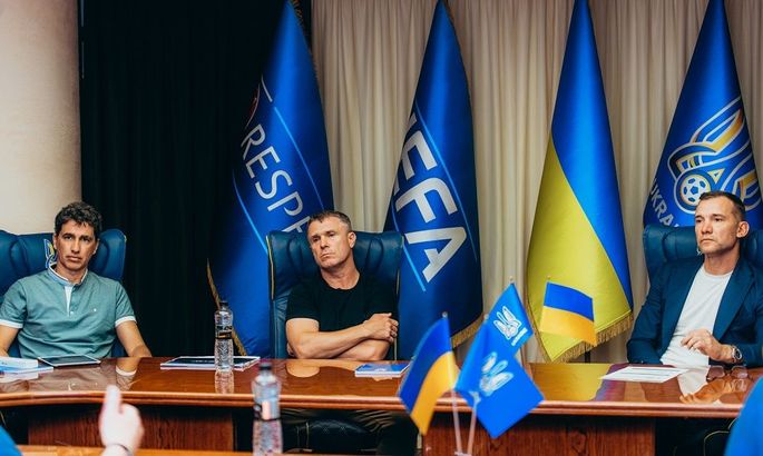 Експерт: Мені значно більше імпонує діяльність Мельгоси у молодіжній збірній, ніж робота Реброва в національній команді
