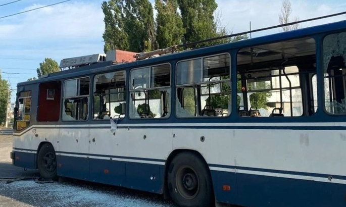 Пасажирський автобус під Херсоном потрапив під удар безпілотника — є постраждалі