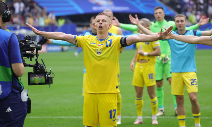 Зінченко подарував пенальті, Азербайджан відновив паритет у матчі з Україною. ВІДЕО