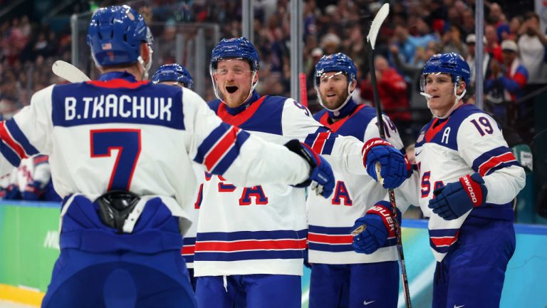 США змагаються з Канадою за олімпійське золото на NHL.com